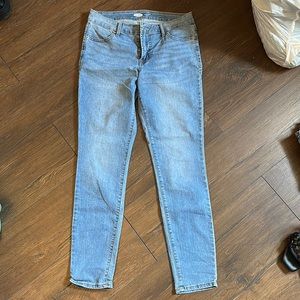 Women old navy jeans